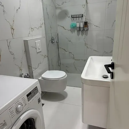 Appartement Luxury 9 Near Square 21 Tirana